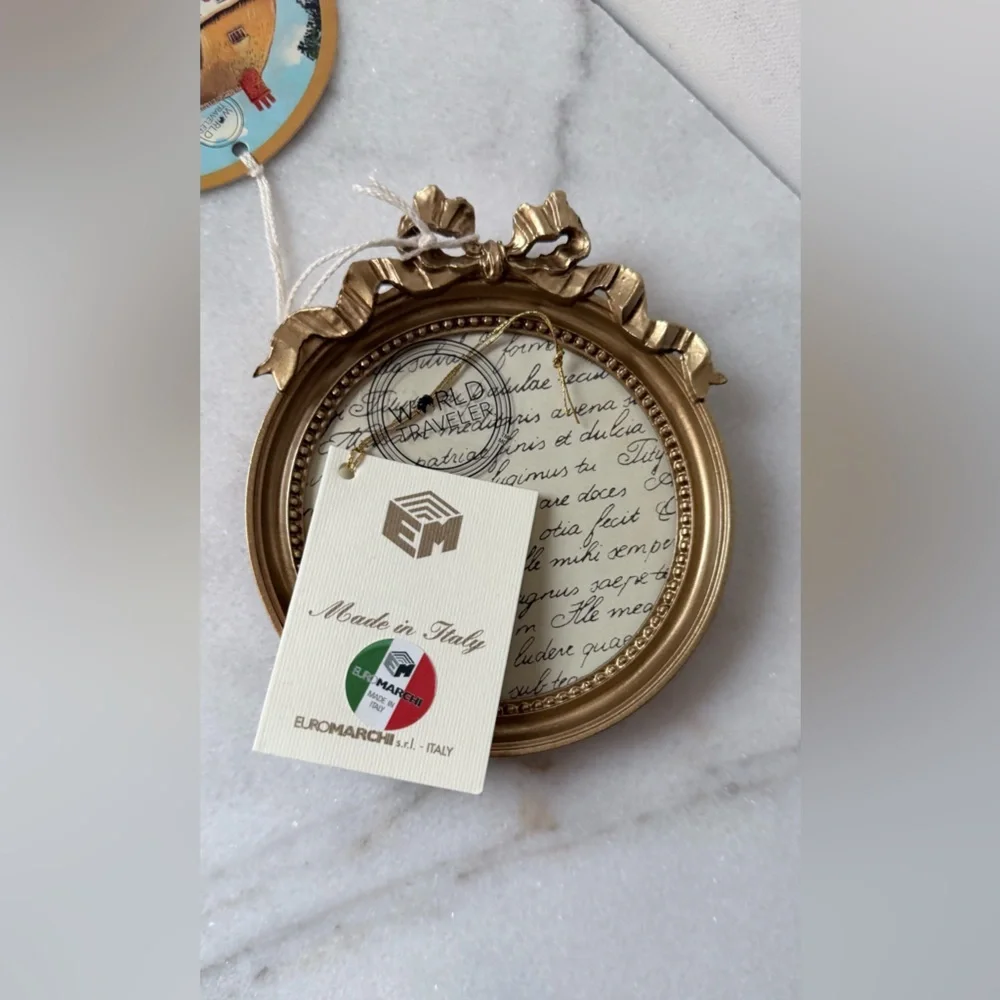Gold round bow on top Decorative Frame. Made in Italy